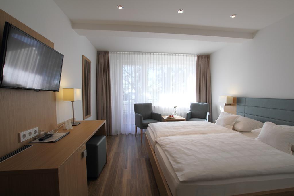 Hotel Seepark Garni 3*